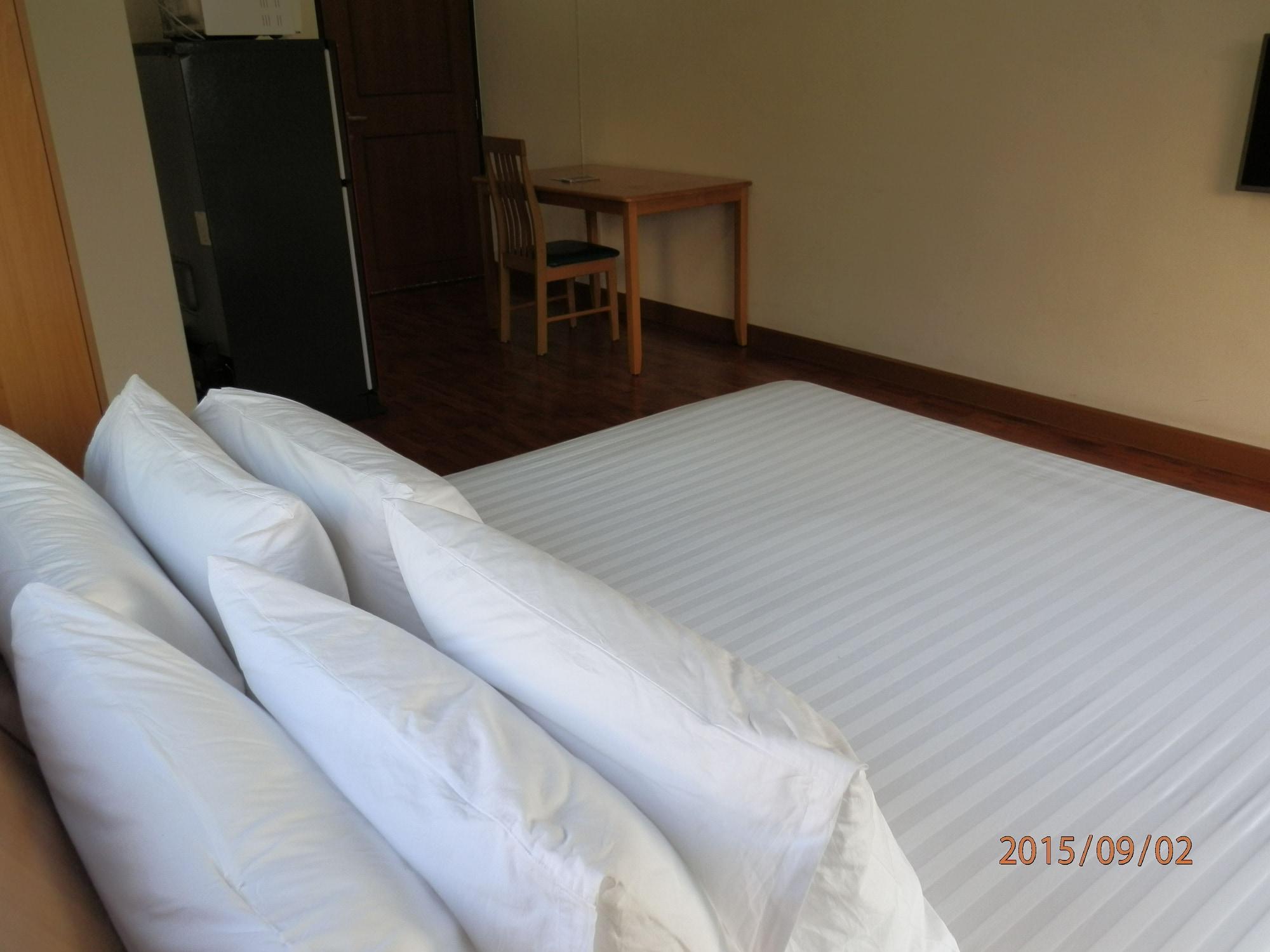 Sandy Serviced Apartment Bangkok Luaran gambar